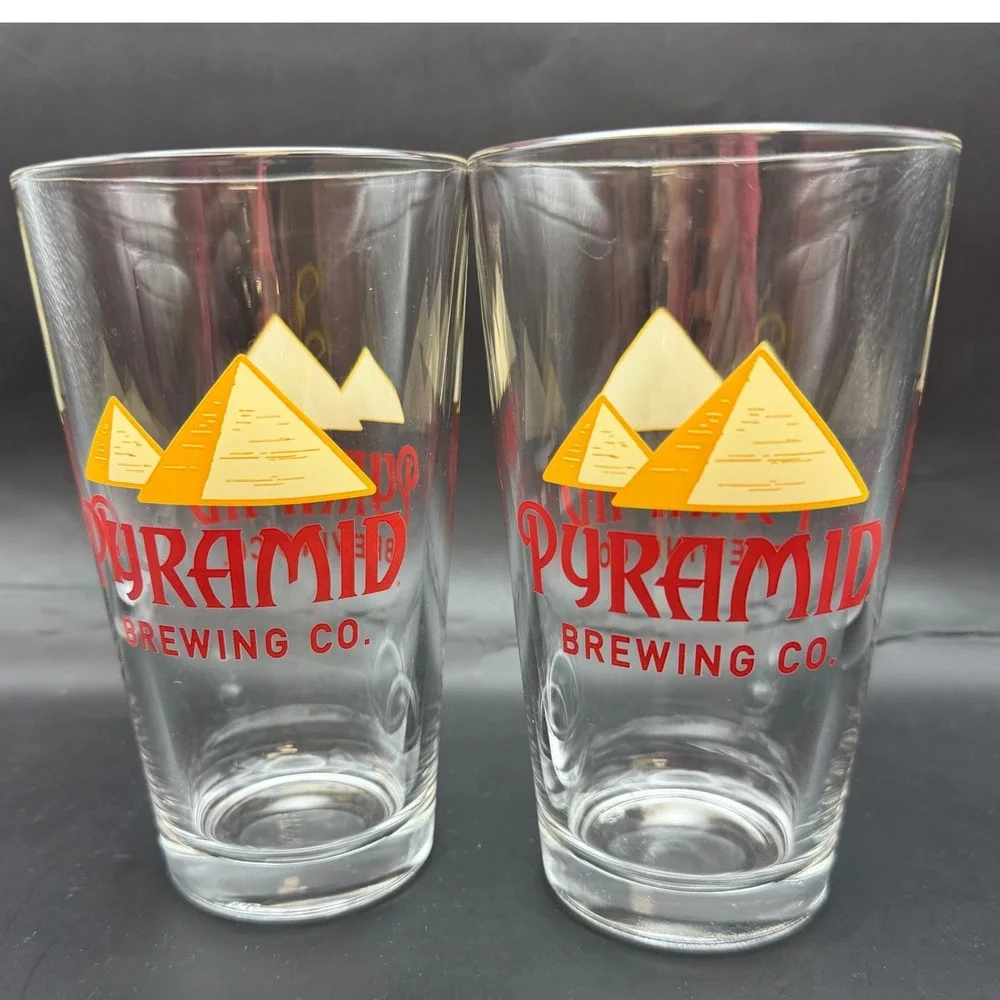 Pyramid Brewing Co Pint Glass Set of 2 Yellow Pyramid Logo Clear Beer Glasses 6
